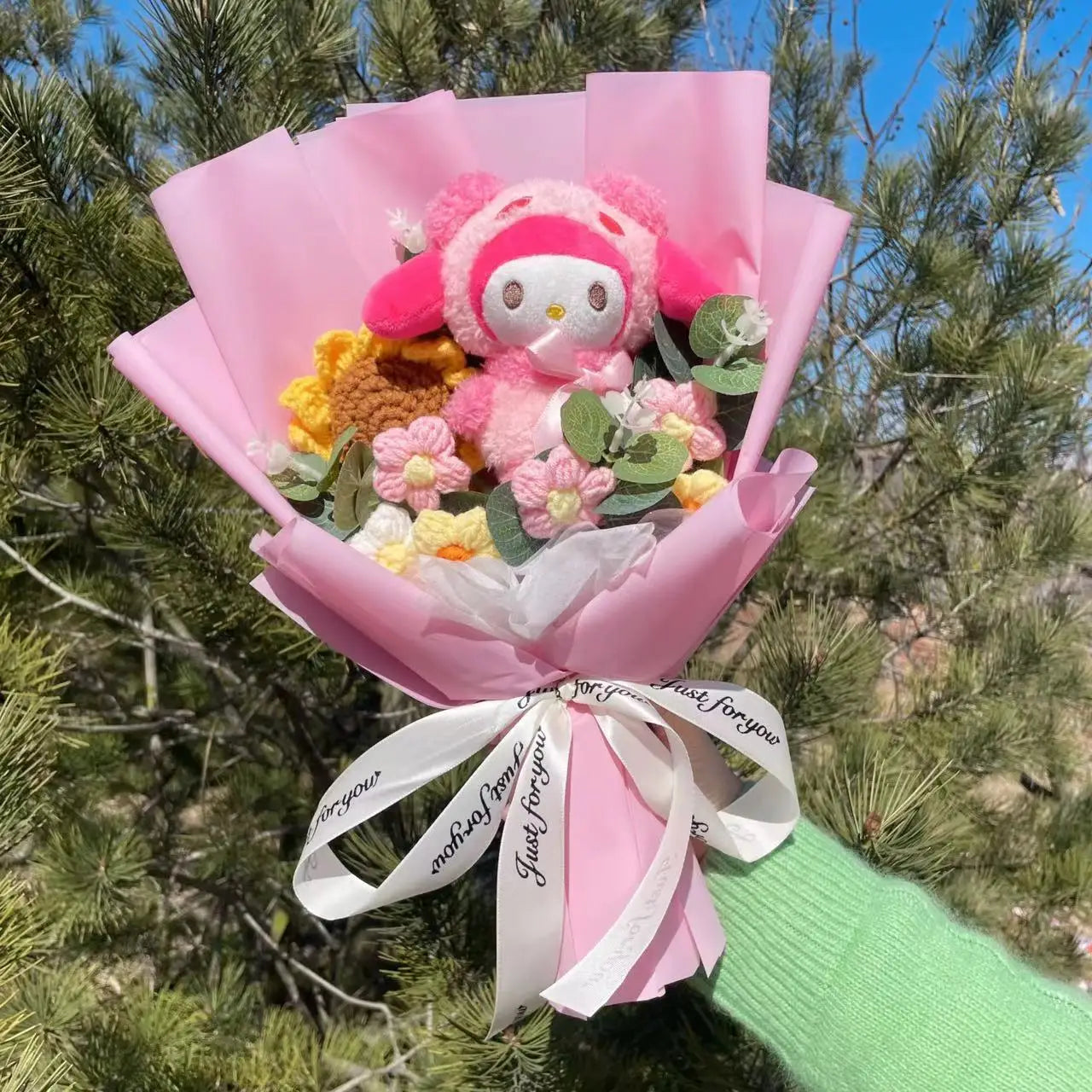 Sanrio Hello Kitty Plush Flower Bouquet