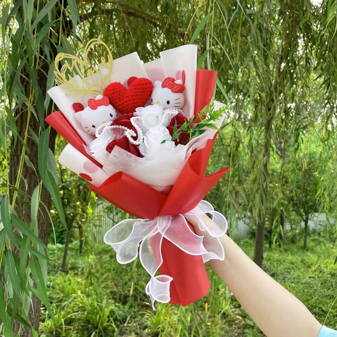 Sanrio Hello Kitty Plush Flower Bouquet