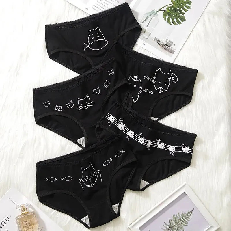 Cotton Cat Print Panties Set: Daily Comfort with Cartoon Style