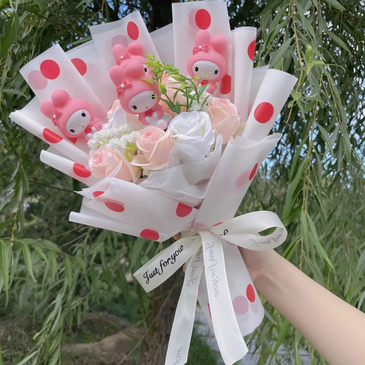 Sanrio Hello Kitty Plush Flower Bouquet