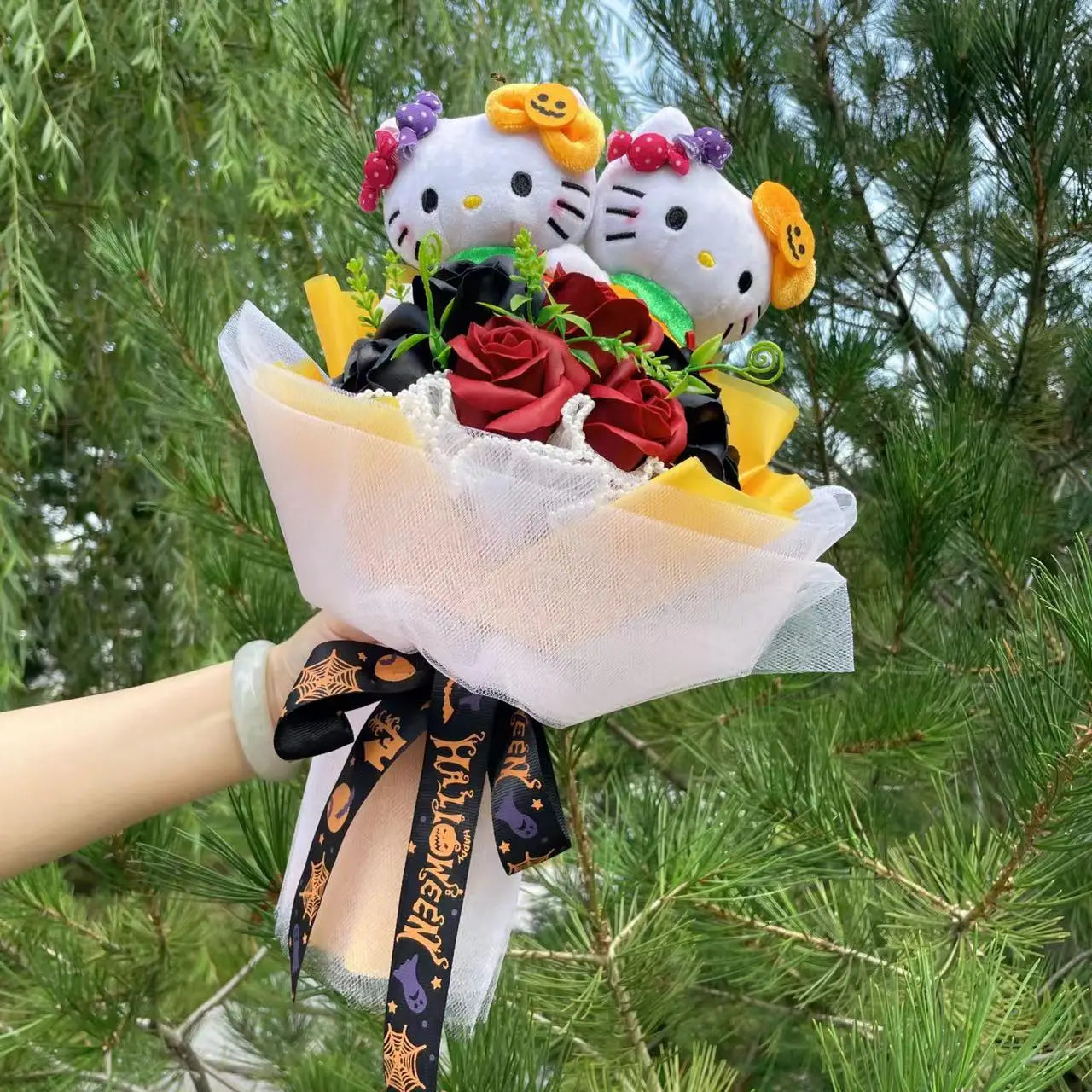 Sanrio Hello Kitty Plush Flower Bouquet