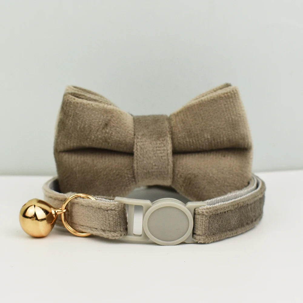 Cat Collar Bowknot Adjustable Safety  pet collar Velvet cat collar Prevent cats from choking