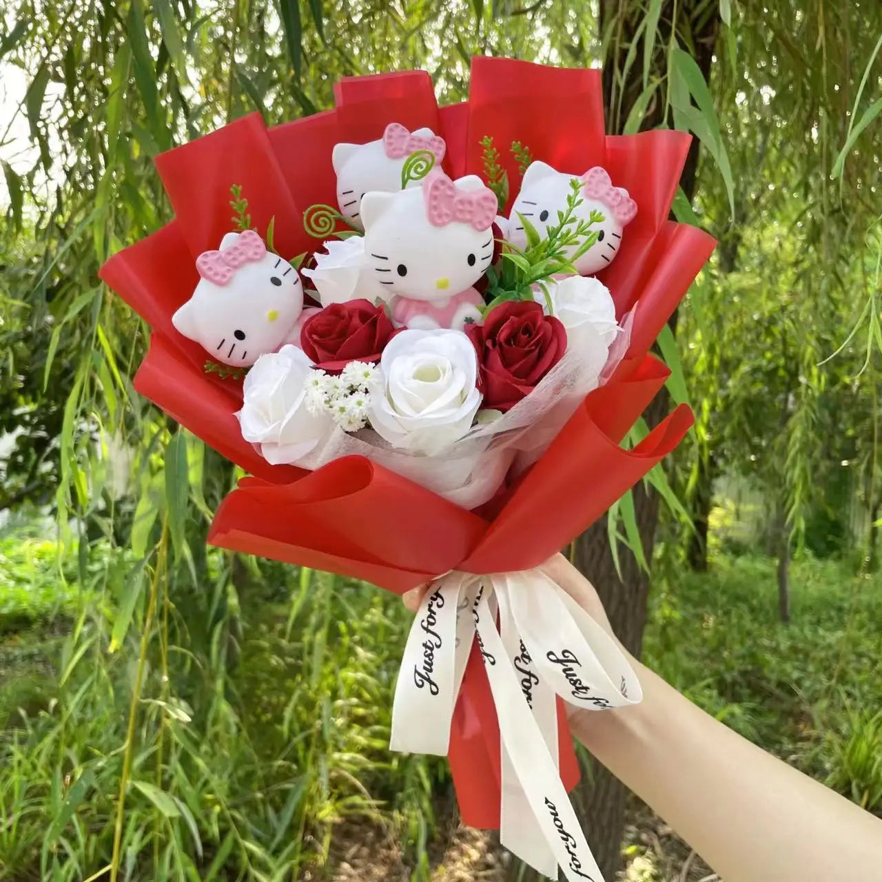 Sanrio Hello Kitty Plush Flower Bouquet